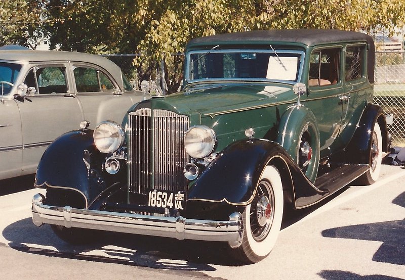 SCAN0550-001.JPG - Bob Woolfitt's 1934 Packard Twelve Formal Sedan