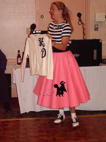 DSC02803.JPG - Lynn Rogerson in period dress