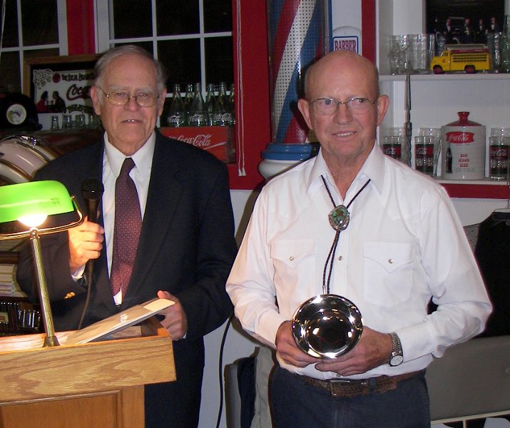 100_5210.jpg - Glenn Koogler receives the Diffee Award