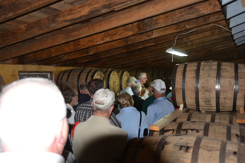 DSC_0060.JPG - Barrel Room