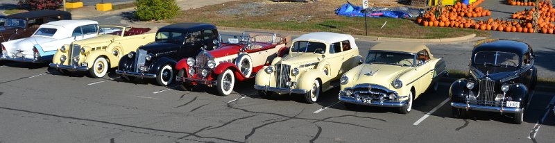 DSC_0110.JPG - ODPC Packards in the parking lot of our host hotel