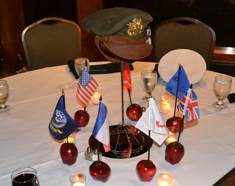 DSC_0157.JPG - Table decorations