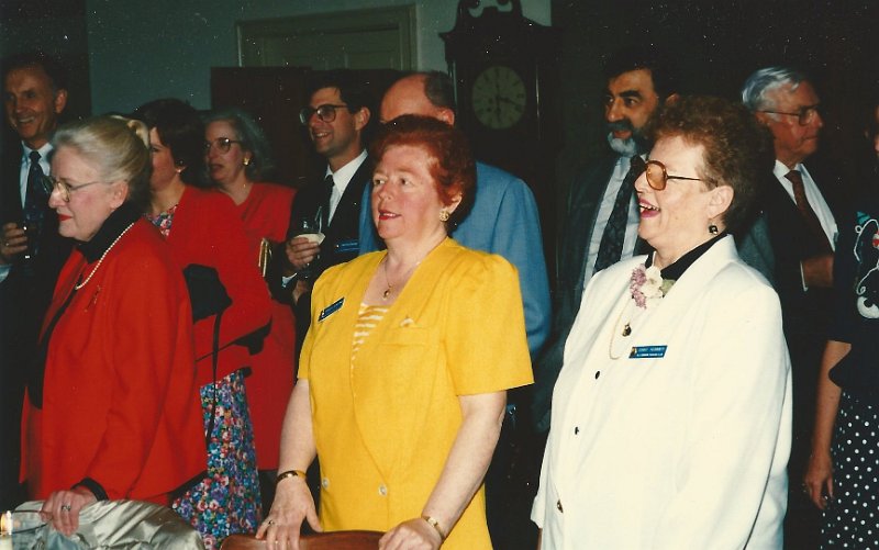 SCAN0935-001.JPG - ODPCers enjoying the troubador