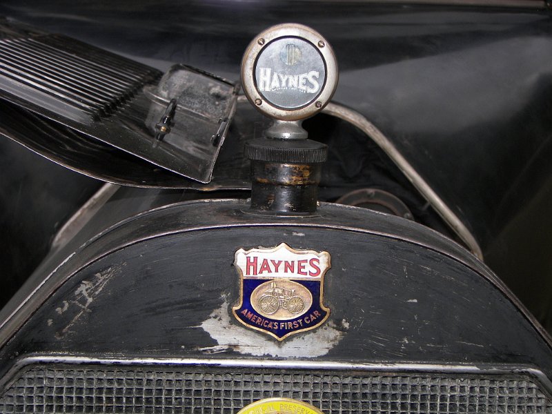 100_3685.jpg - 1915 Haynes