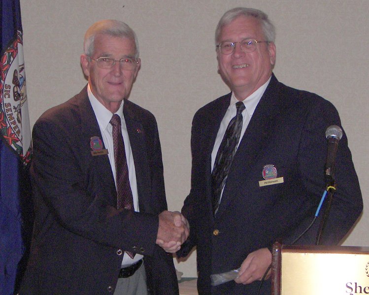 100_3960.jpg - Bill Pettit and Hal Hermann