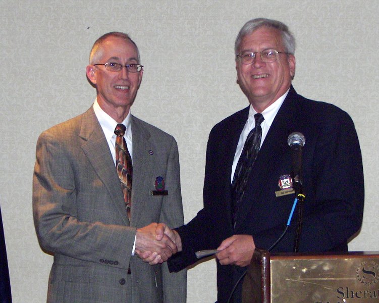 100_3961.jpg - Bob Woolfitt and Hal Hermann
