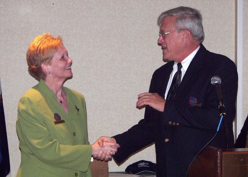 100_3975.jpg - Donna Hatfield and Hal Hermann
