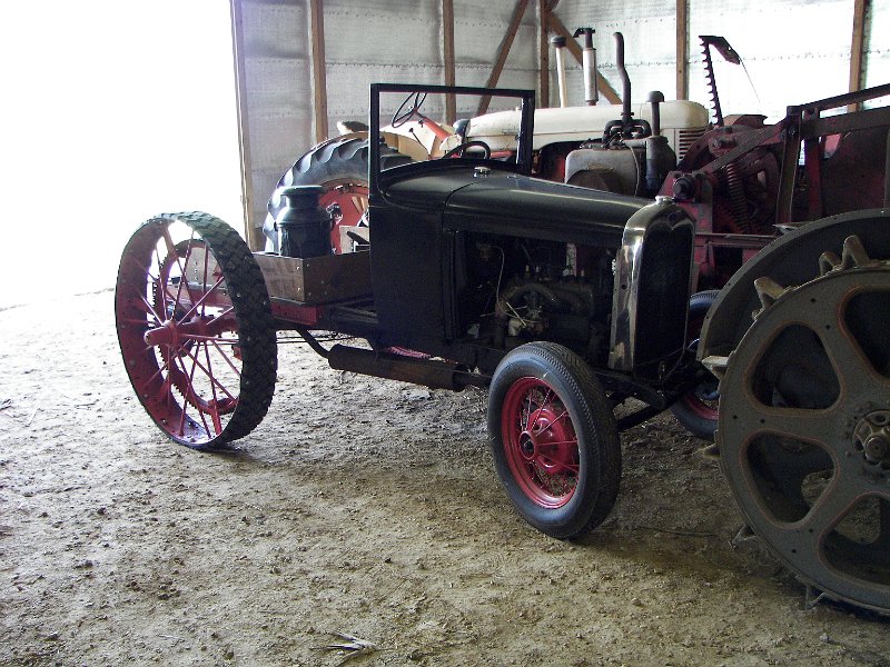 100_2684.jpg - Model A Ford made into a tractor