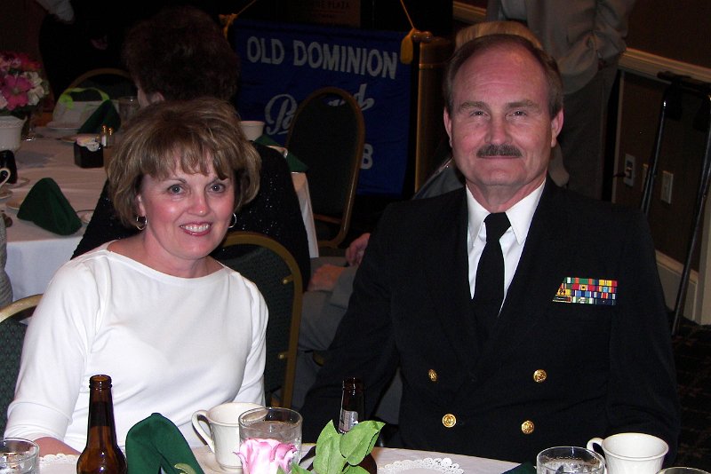 100_2723.jpg - Lorie and Bob Powell