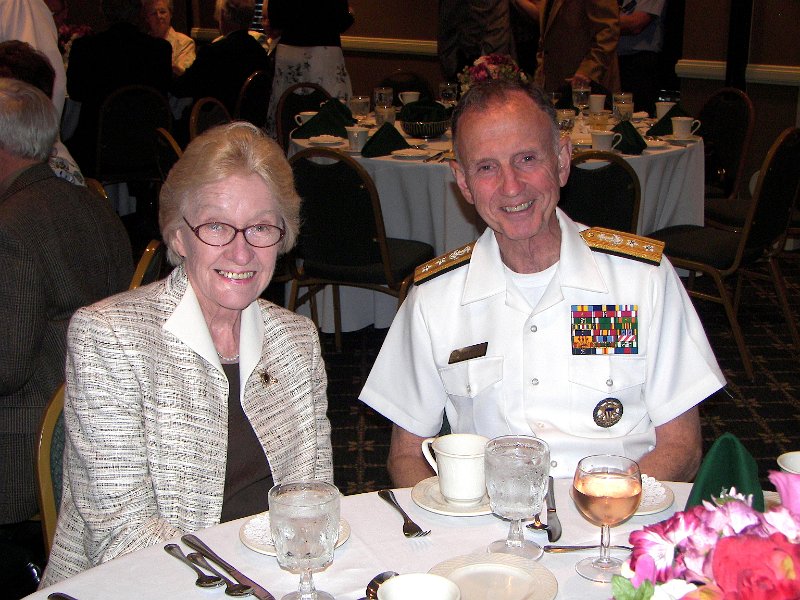 100_2726.jpg - Clare and Tom Brooks