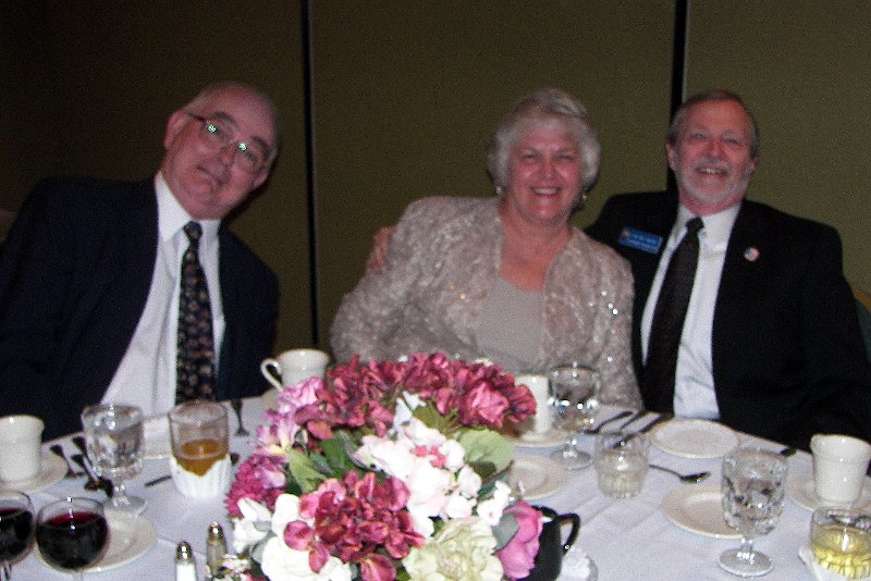 100_2735.jpg - Ken and Barbara Talley, Bill Wilcox