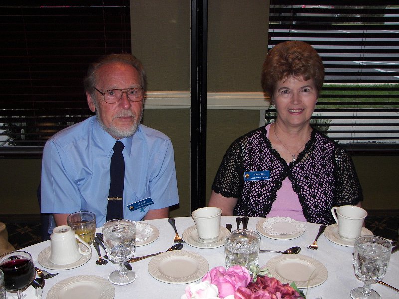 100_2740.jpg - Gil and Kay Seibel