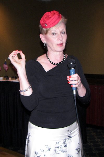 100_2744.jpg - Shirley Woolfitt