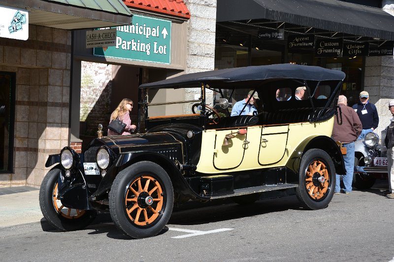 DSC_0031-001.JPG - Ted Bunnell's 1917 Twin Six