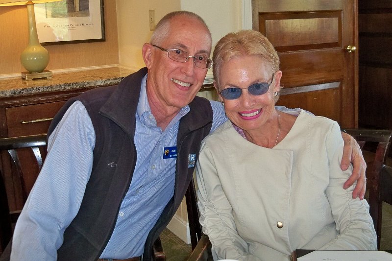 100_2521.JPG - Bob and Susan Woolfitt