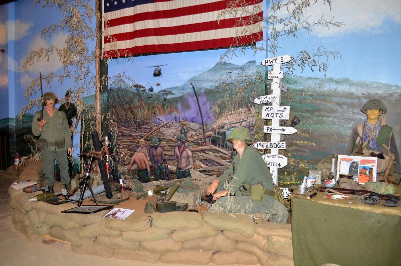 DSC_0690.JPG - Viet Nam War Museum (Jim Owen photo)