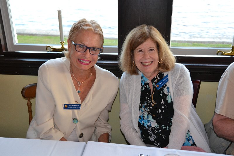 DSC_0117.JPG - Susan Woolfitt and Carol Avenson