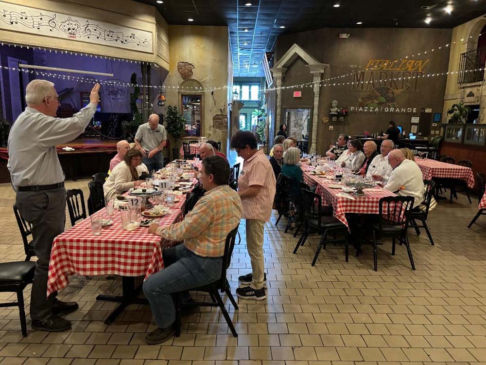 34.jpg - Jon Hatfield addresses diners during lunch at Maria’s Ristorante Italiano in Petersburg.