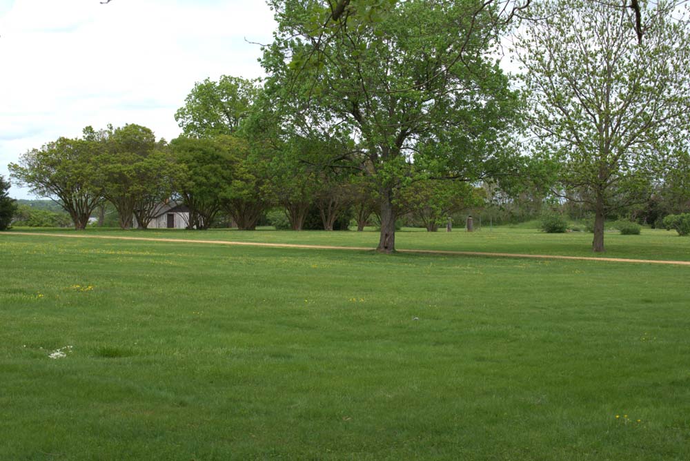 39.jpg - The grounds around the City Point National Park.